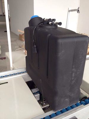 El tanque de la urea 	El CNC de aluminio del molde del billete sólido modificó para requisitos particulares