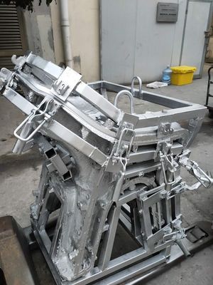 La silla Rotomoulding moldea la formación ranura la voladura