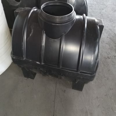 Modelo de formación de contenedores sépticos muy modernos para la fabricación de plásticos